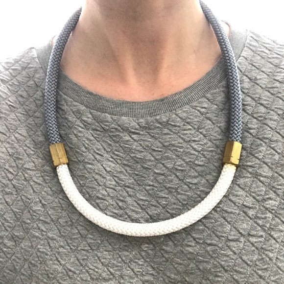 Burgundy + navy blue statement necklace with brass pieces - Picture 4 of 4